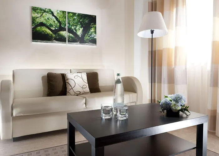 Astoria Suite