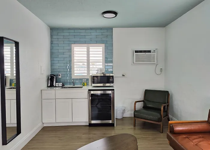 Tahitian Beach Resort