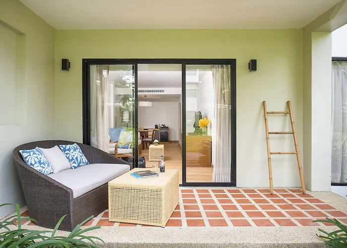 Romantisches Hotel: OUTRIGGER Khao Lak Beach Resort - SHA Extra Plus