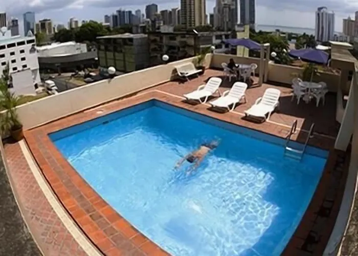 Hotel Montreal