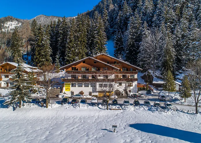 Günstiges Hotel: Hotel Pontives