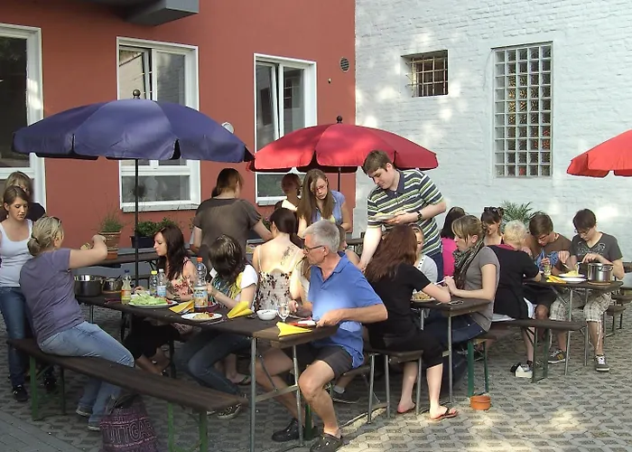 Hotel nahe College: Pathpoint Cologne - Backpacker Hostel
