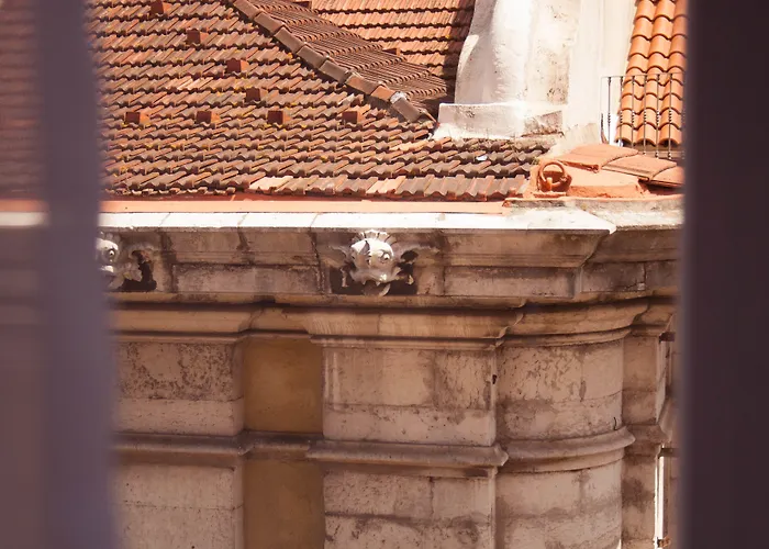 Aparthotel: Lisbon Arsenal Suites
