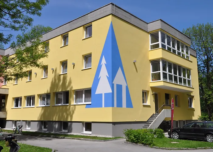 Herberge: Eduard-Heinrich-Haus, Hostel