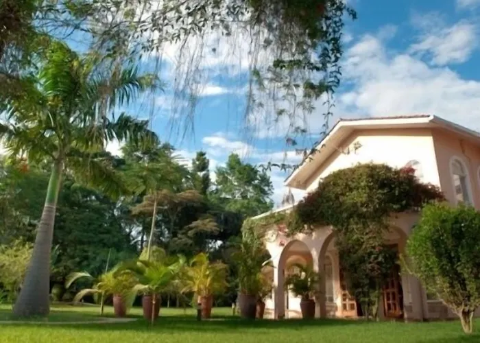 Hotel Am House Of Waine