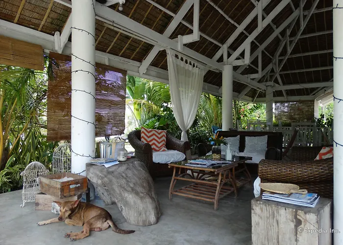 Momo Beach House