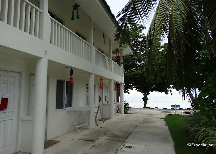 Momo Beach House