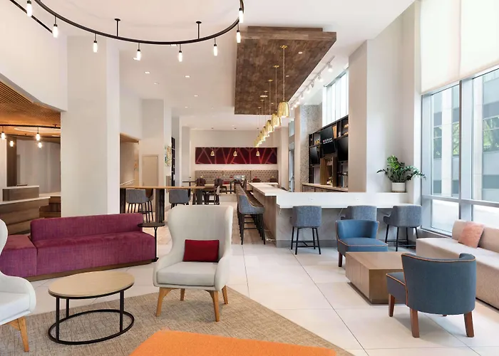 Hilton Garden Inn Long Island City