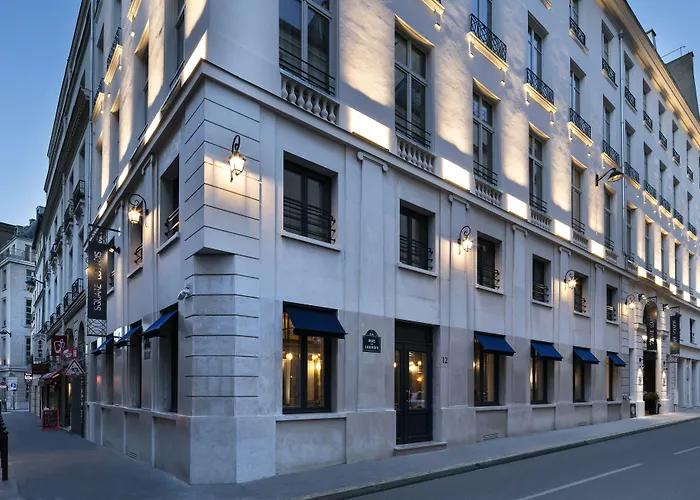 Hotel mit Whirlpool Square Louvois