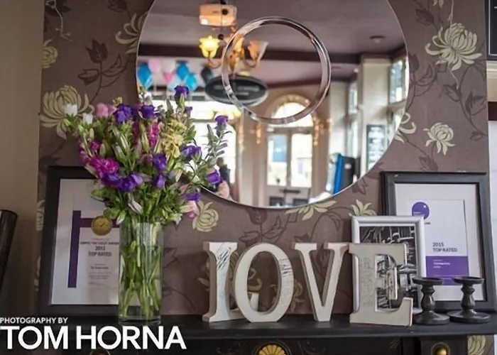 Günstiges Hotel: The Kings Arms