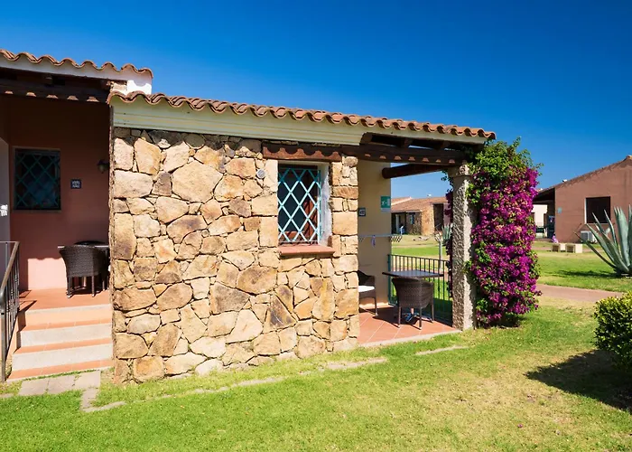 4-Sterne-Hotel: Li Suari Club Village