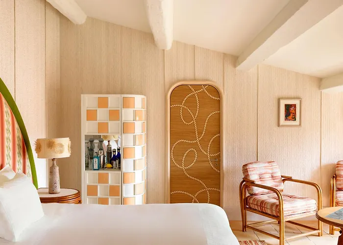Familienhotel: Hotel Byblos Saint-Tropez