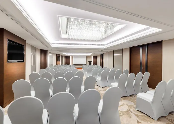Hotel mit Whirlpool New World Millennium Hong Kong