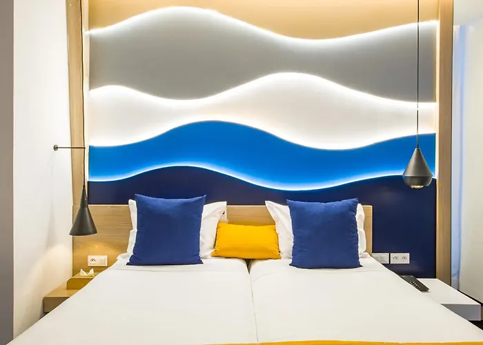 Resort: Hotel Carlton