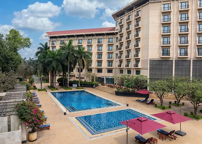 Radisson Blu Dhaka Water Garden