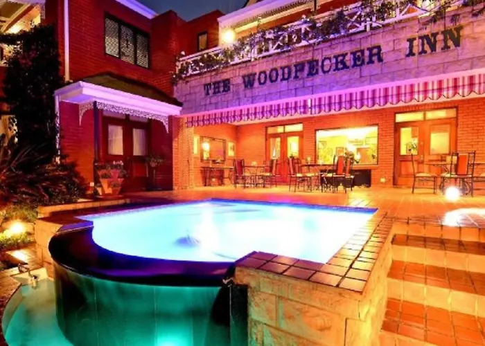 The Woodpecker Inn