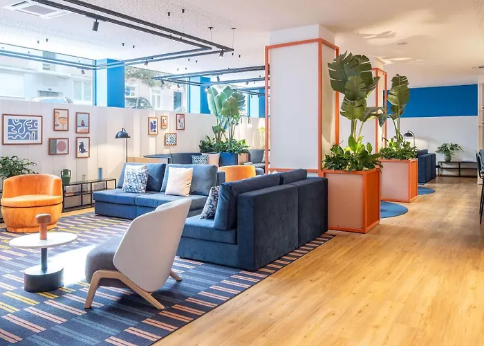 3 SterneHotel Holiday Inn Express & Suites Lisbon - Principe Real By Ihg