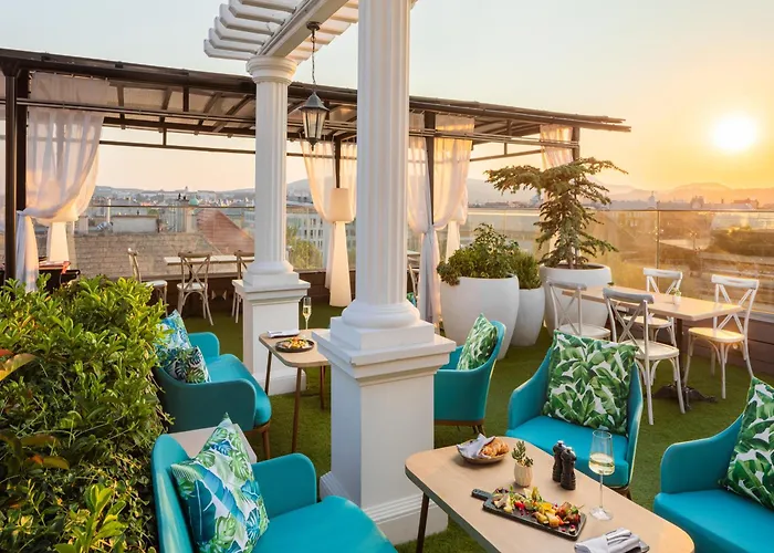 Mystery Budapest, Preferred s & Resorts