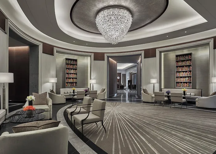 Four Seasons One Dalton Street,