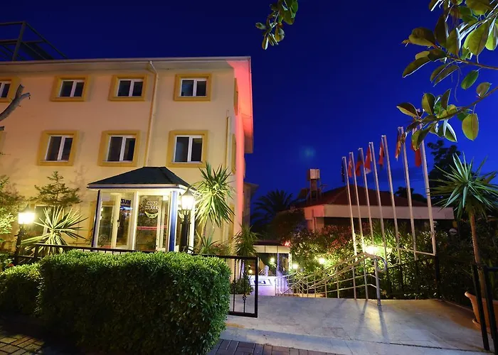 3-Sterne-Hotel: Muz Hotel