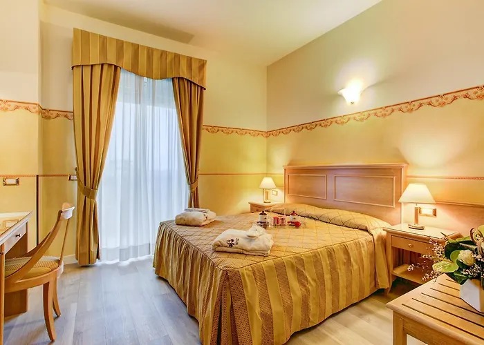 Zentrales Hotel: Hotel Byron