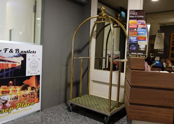 Zentrales Hotel: Hotel Bencoolen Singapore