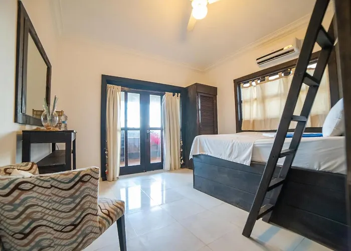 3-Sterne-Hotel: Capri Beach House