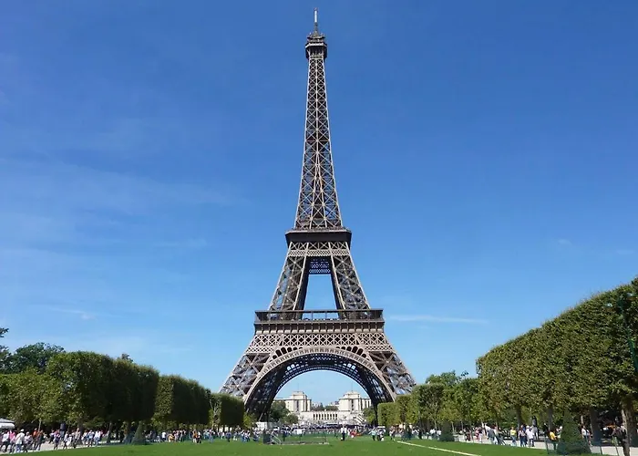 Apartment: Charmant Studio Neuf Proche Tour Eiffel