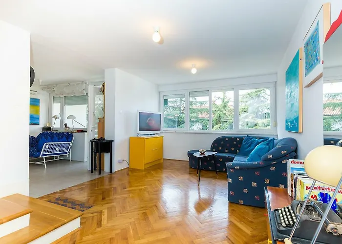 Hotel nahe College: Apartment Pical